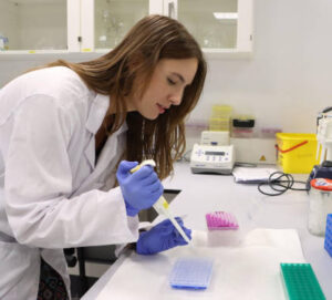 La Cátedra de Investigación en Proteína Animal suma nueva investigadora