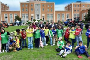 INTERPORC lleva a 300 niños madrileños a descubrir el origen de su comida