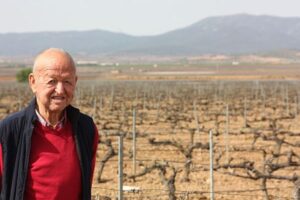 Fallece Félix Báguena, referente histórico del vino aragonés