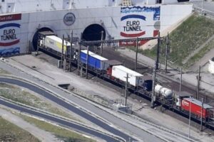 Diez años del Brexit: Reino Unido sigue siendo el tercer destino del sector hortofrutícola español, pero con más costes y menos volumen