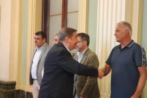 Unión de Uniones exige al Gobierno más rapidez en las ayudas por fertilizantes y una PAC con líneas rojas
